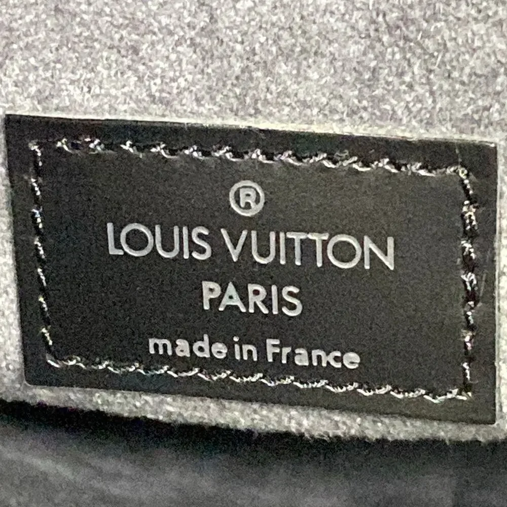 Louis Vuitton Demi Lune Epi Handbag M52682
